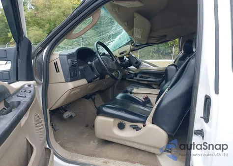 2005 Ford F-250 Lariat/Xl/Xlt из США, поврежденный, VIN 1FTSX21P65EB12064